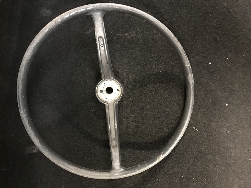 VW Beetle Steering Wheel 311415651A Black 6270 South West VWs