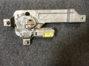 Rear Wiper Motor Right VW T4 701955718A
