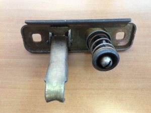 VW T3 Bonnet Hood Latch 411 823 507A