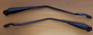 VW T25 Front Wiper Arms 251955409