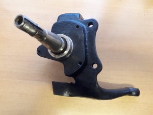 T2 Bay Stub Axle/Steering Knuckle VW 211405311F