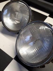 VW Hella SB12 headlamp Genuine VW 211941045