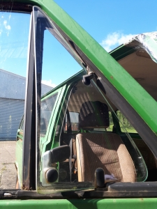 VW T25 Quarter Light Vent Windows