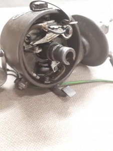 Genuine Bosch VJU4BR8 Distributor